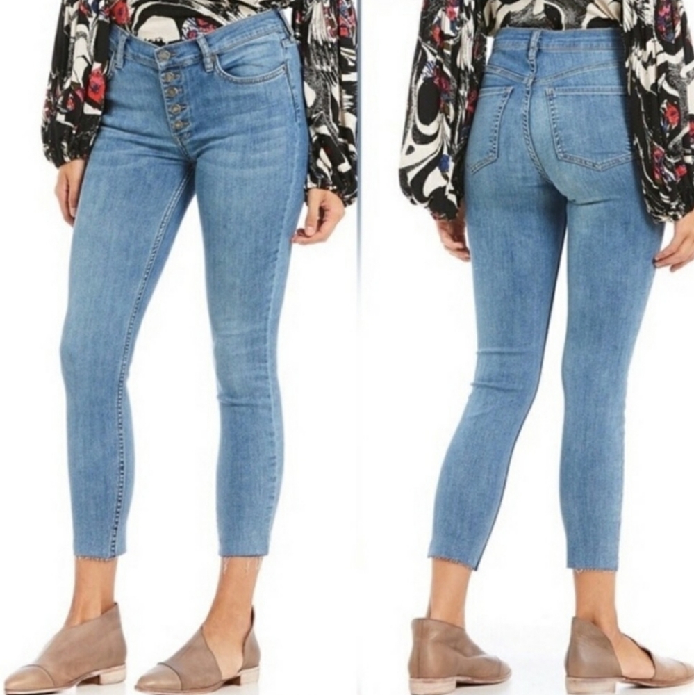 Free People Regan raw hem jeans, size 28